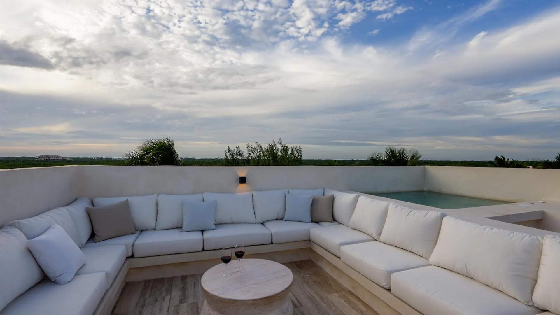 Romeotulum Villa Mexico