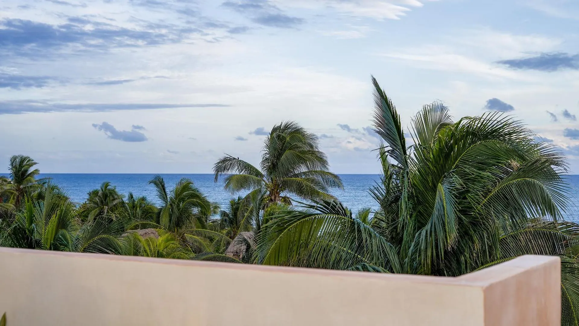 Romeotulum Villa